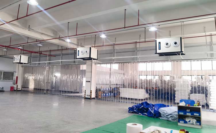 制衣廠制冷降溫，安裝蒸發冷省電空調-臥式射流空調機組