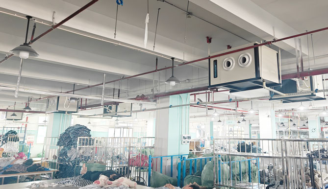 制衣廠制冷降溫，安裝蒸發冷省電空調-臥式射流空調機組