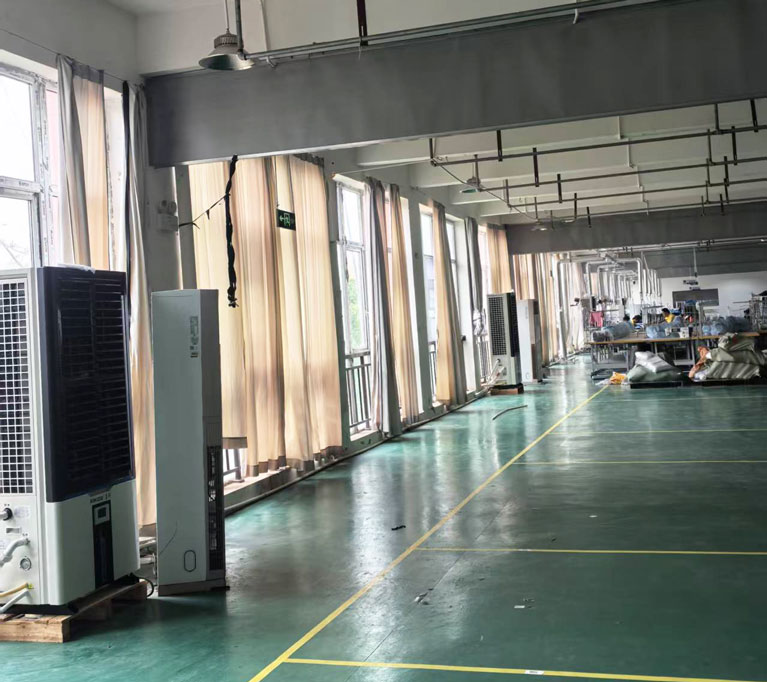 制衣廠制冷降溫，安裝蒸發冷省電空調-立式軸流雙風口柜機空調